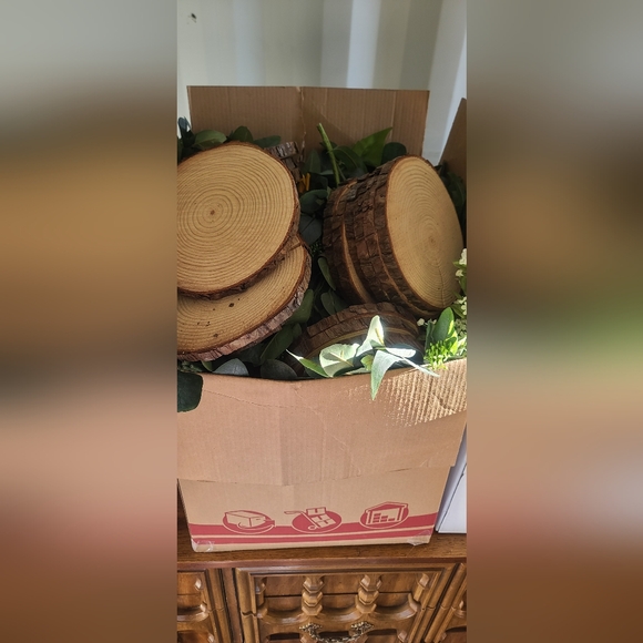 Decorations - Picture 5 of 16